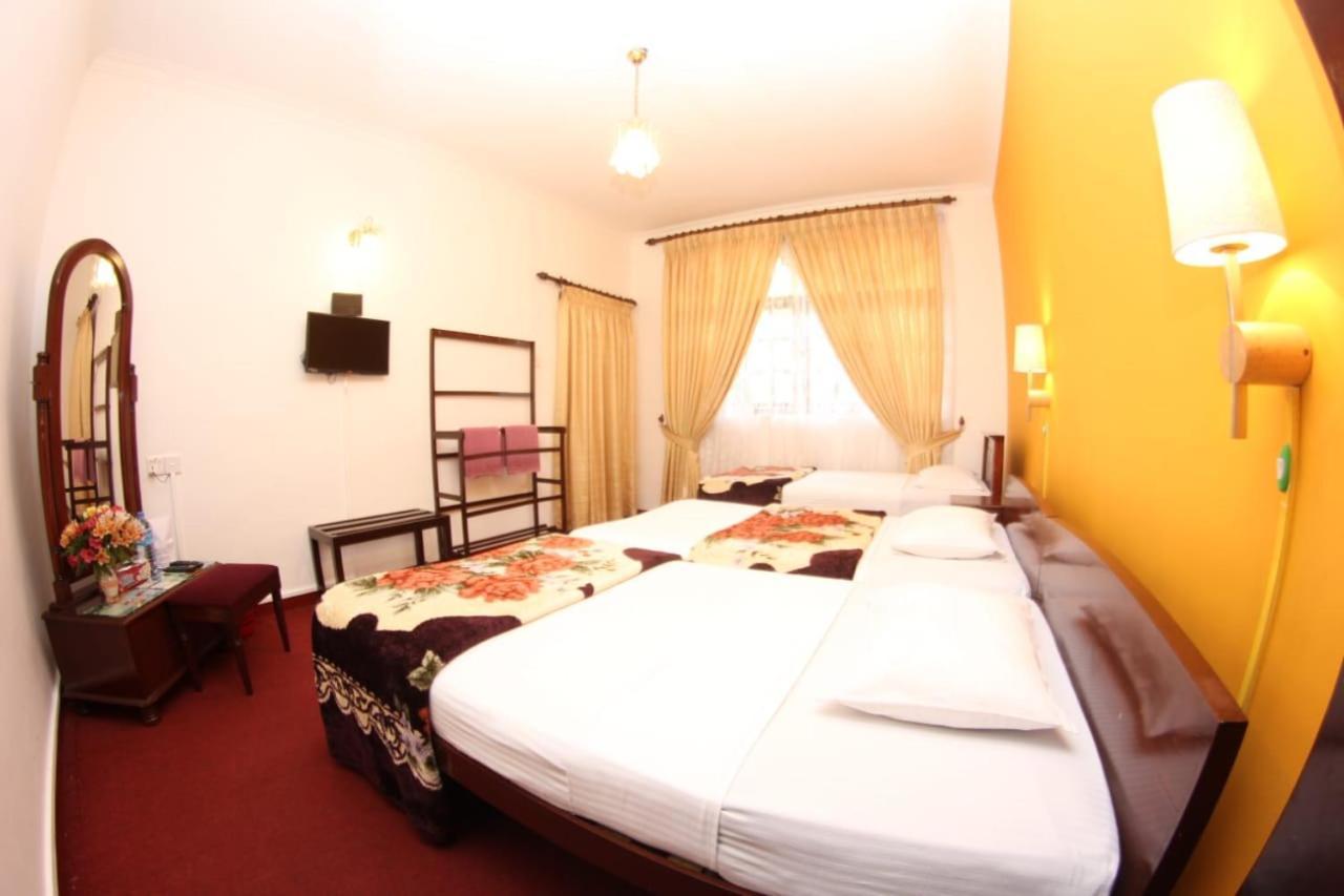 Sampath Hotel Нувара-Элия Экстерьер фото