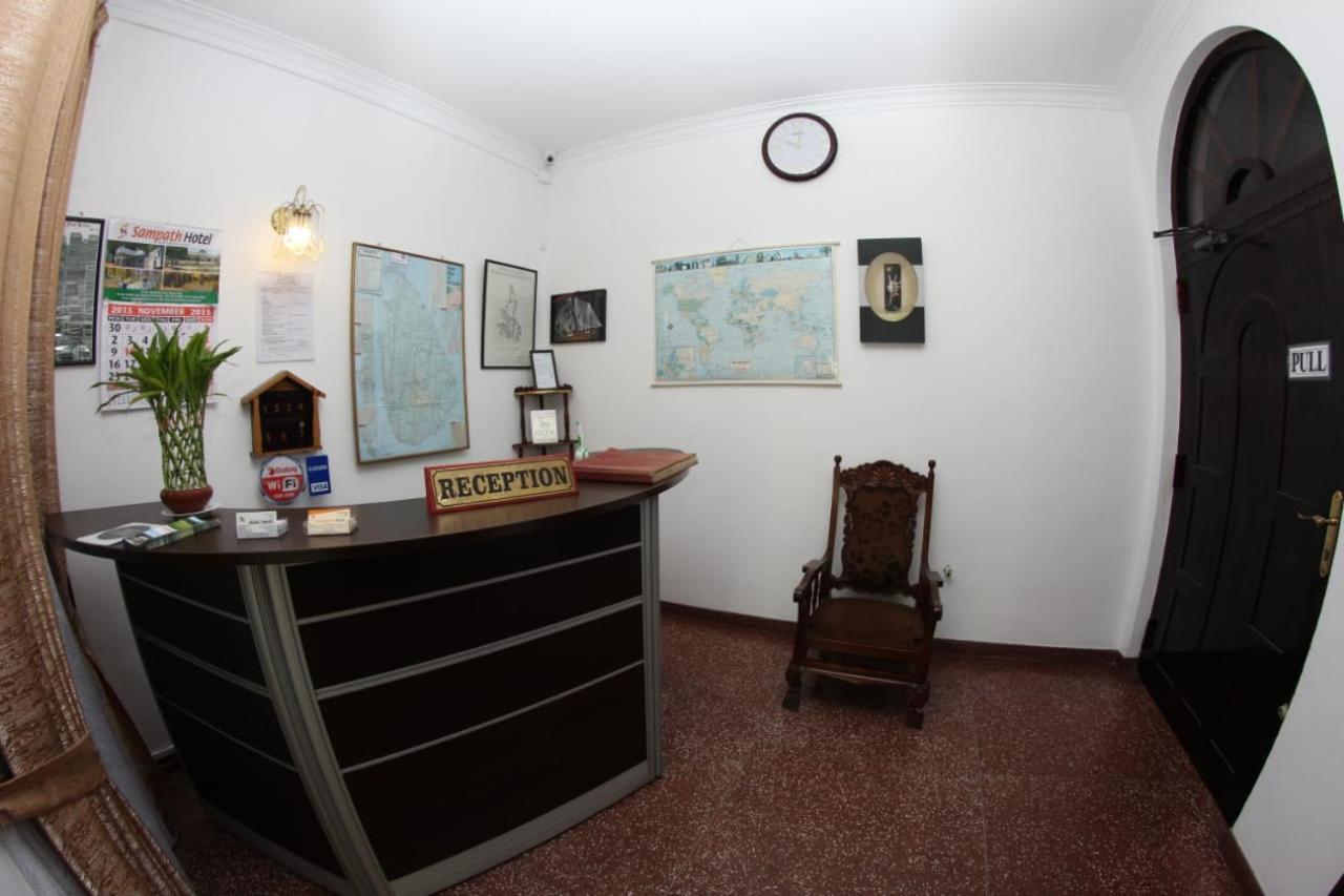 Sampath Hotel Нувара-Элия Экстерьер фото